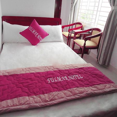 Fulmar Hotel Da Nang Bagian luar foto