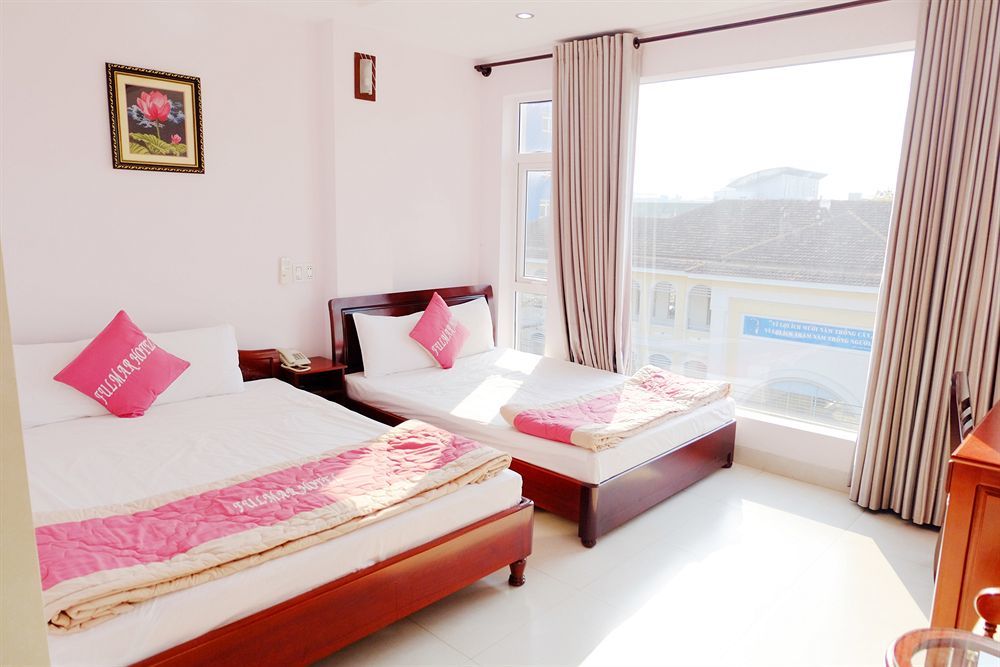 Fulmar Hotel Da Nang Bagian luar foto