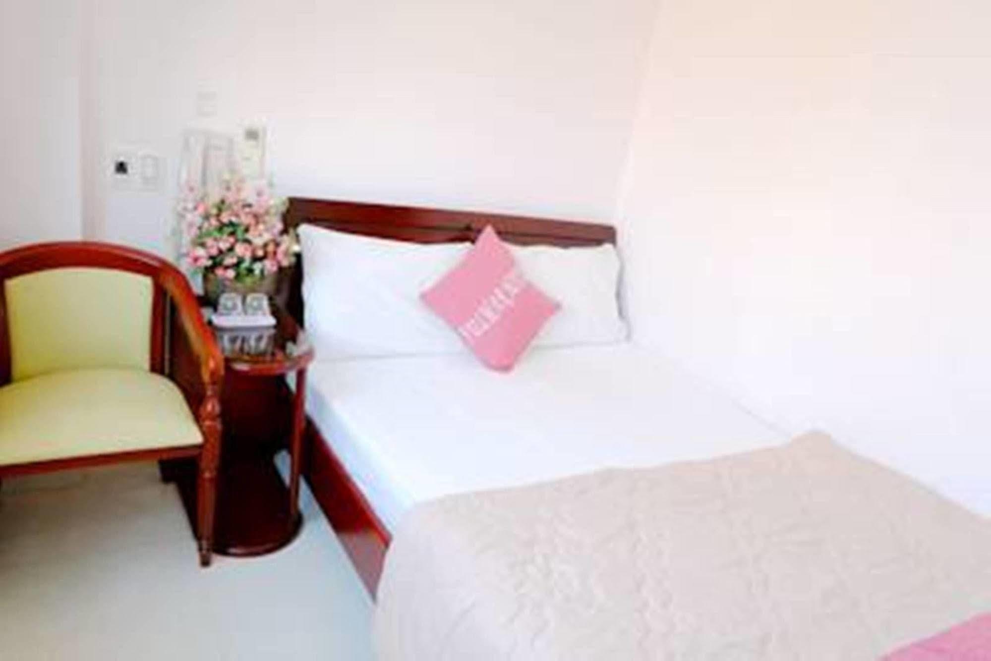 Fulmar Hotel Da Nang Bagian luar foto