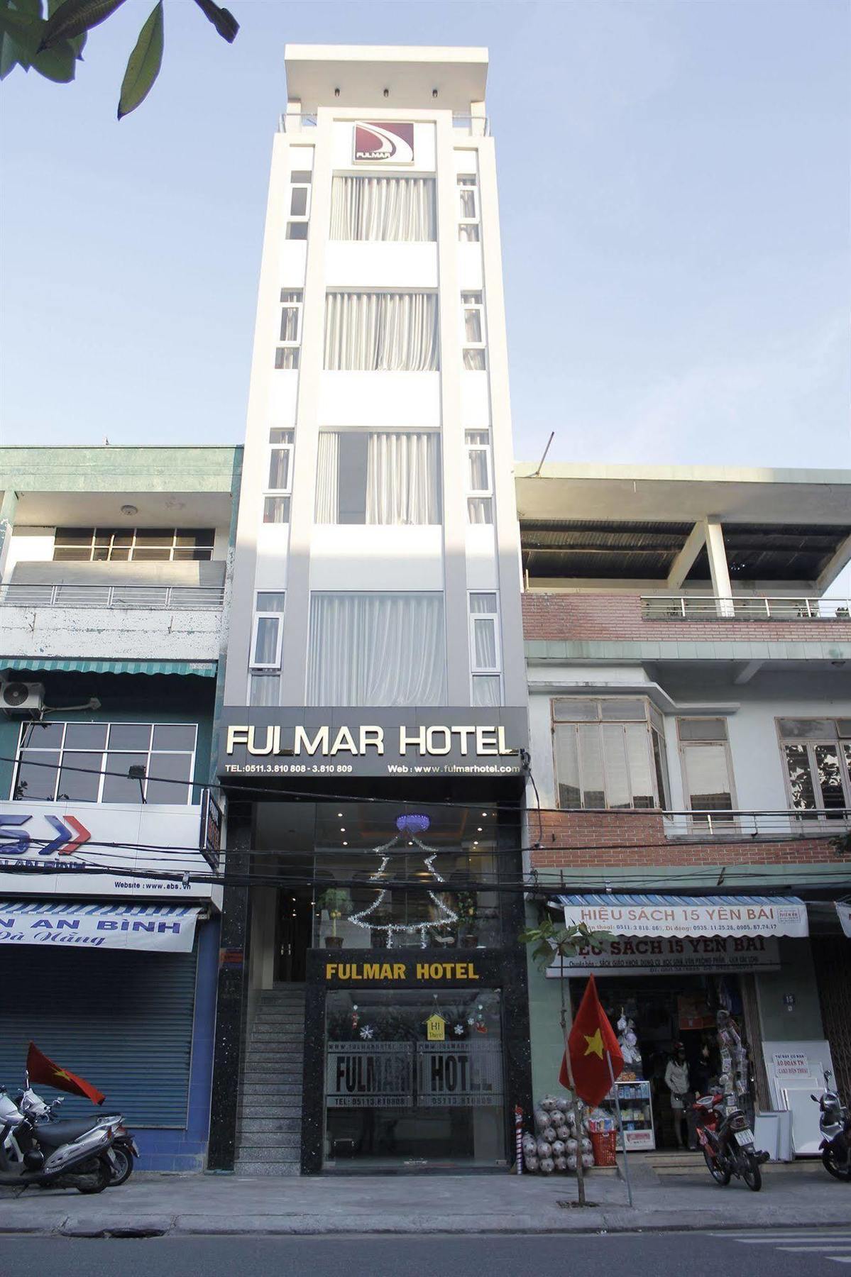Fulmar Hotel Da Nang Bagian luar foto